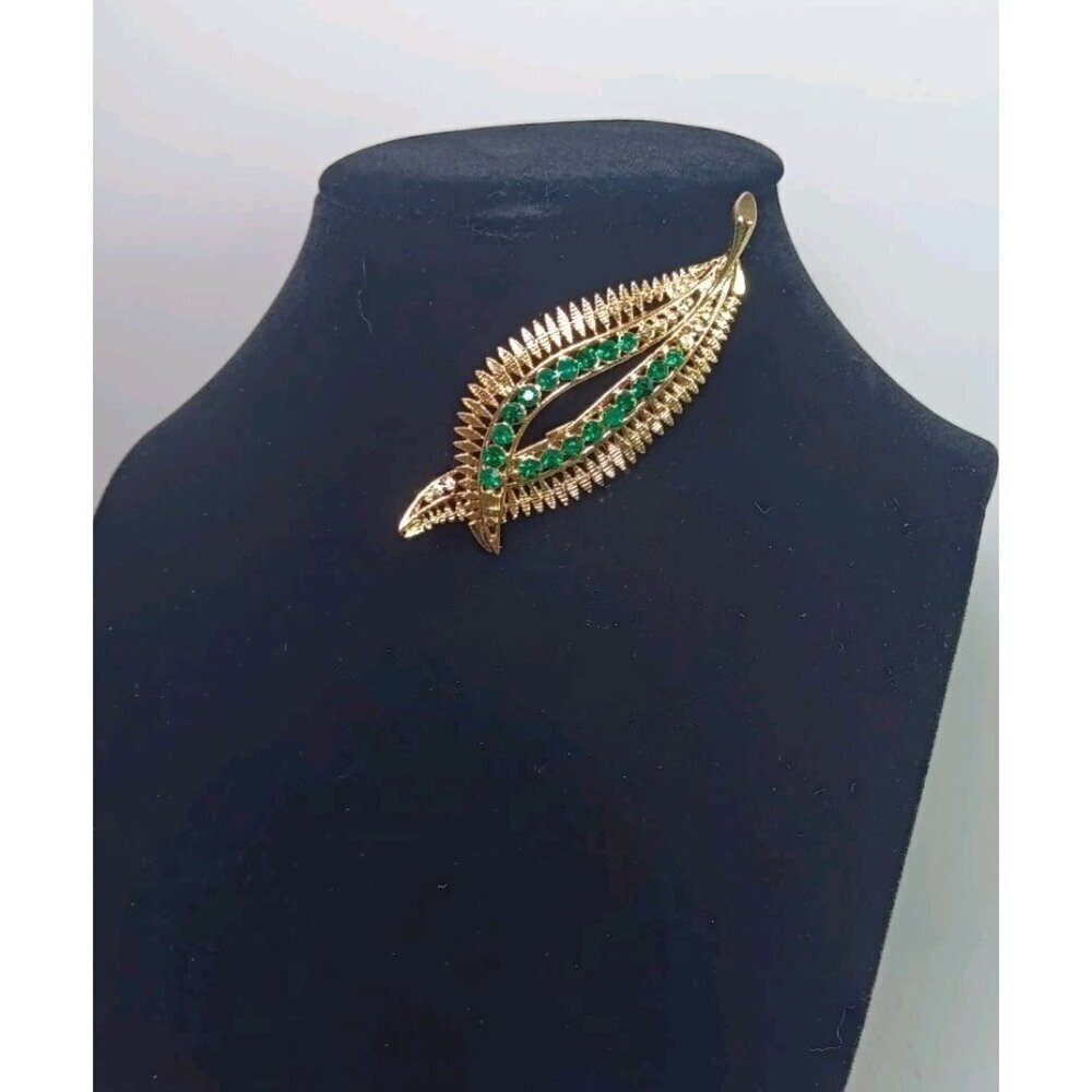 Vintage Mid Century Gold Tone Green Rhinestone Brooch Pin Twist Leaf